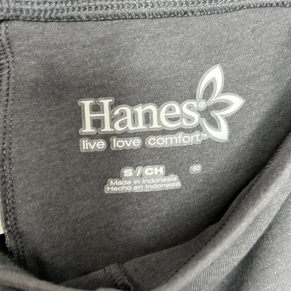 Hanes *like new* biker shorts/lounge short. Soft, stretch fabric. Gray - Small. - Picture 3 of 4